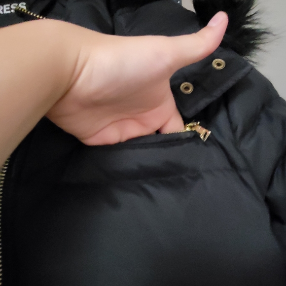 Cropped Puffer Jacket - Picture 5 of 5